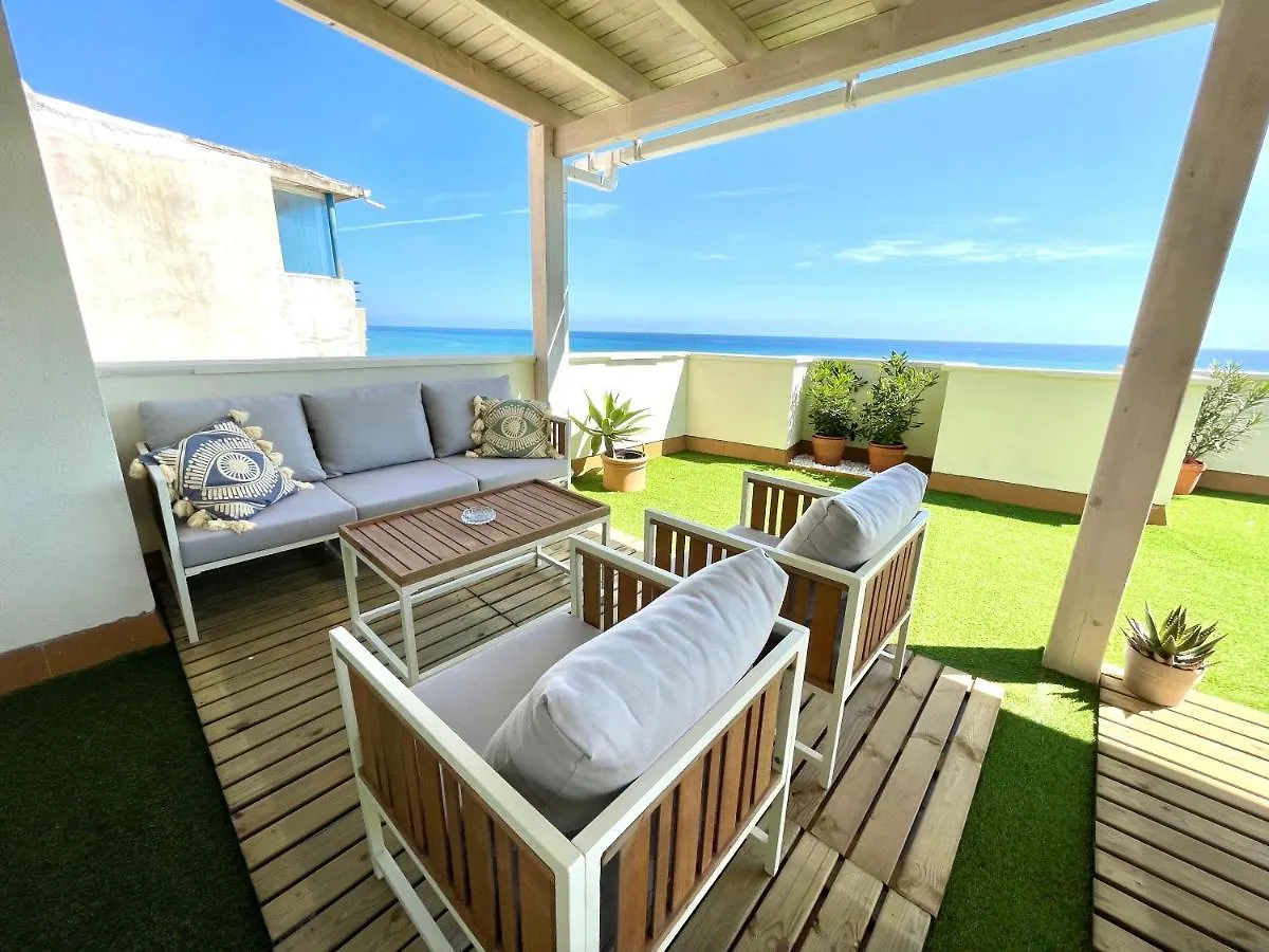 El Atico Estepona 1ªlinea De Playa location